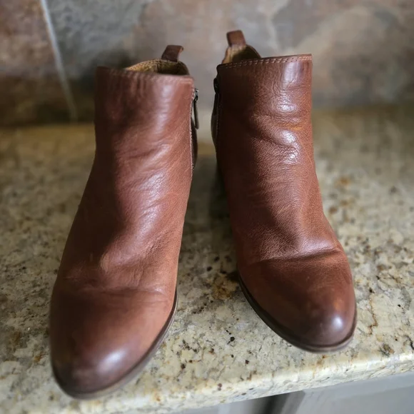 Lucky Brand Brown Ankle Boots - Picture 2 of 5